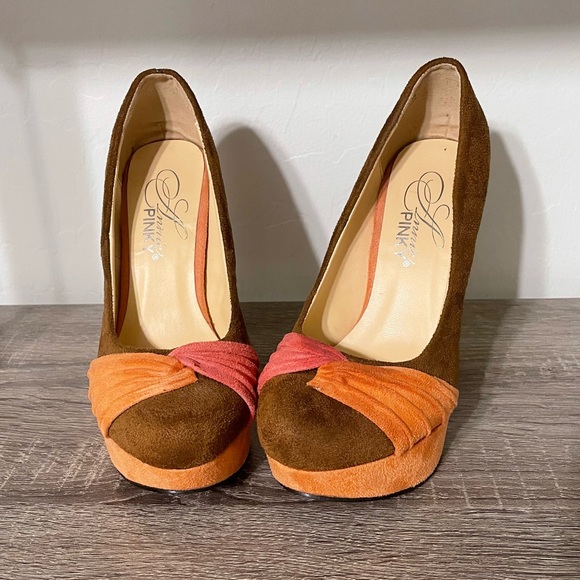 Platform Shoes - Picture 4 of 5